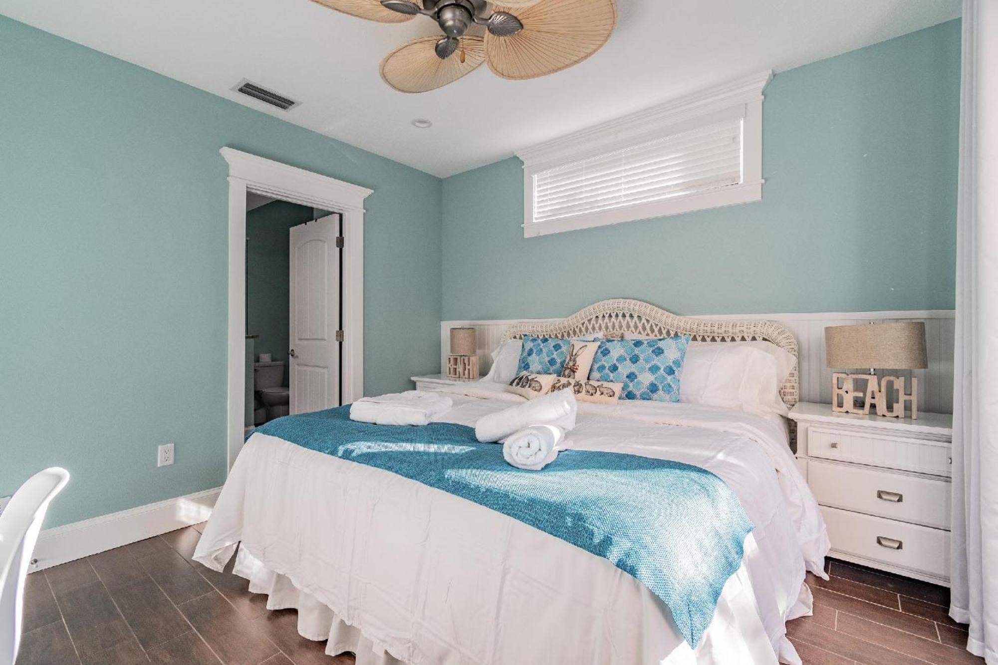 Playa Esmeralda Home! Bradenton Beach Now Open!!! Exterior photo